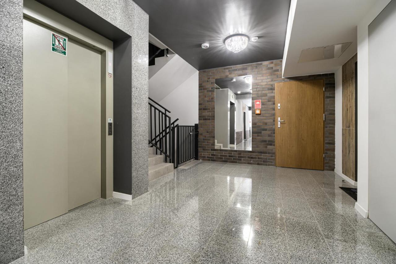 שצ'צ'ין Apartament 500 Bulwary Stare Miasto Apartamenty No 1 מראה חיצוני תמונה