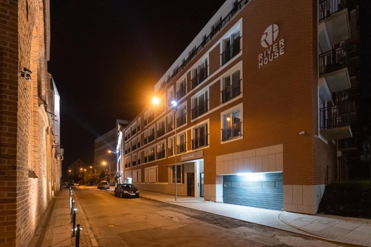 שצ'צ'ין Apartament 500 Bulwary Stare Miasto Apartamenty No 1 מראה חיצוני תמונה